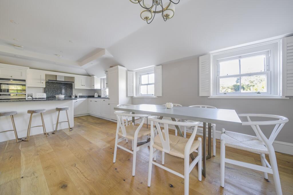 Additional image 14 of Willoughby Lane Bromley BR1