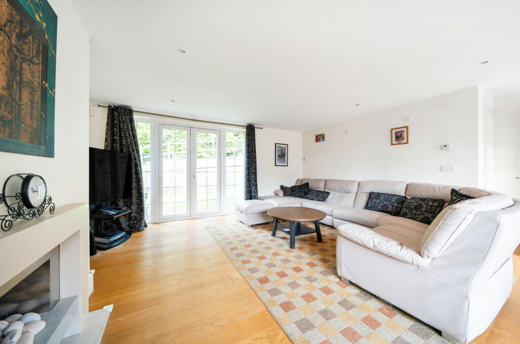 Additional image 5 of Duggan Drive, Chislehurst, Kent, BR7