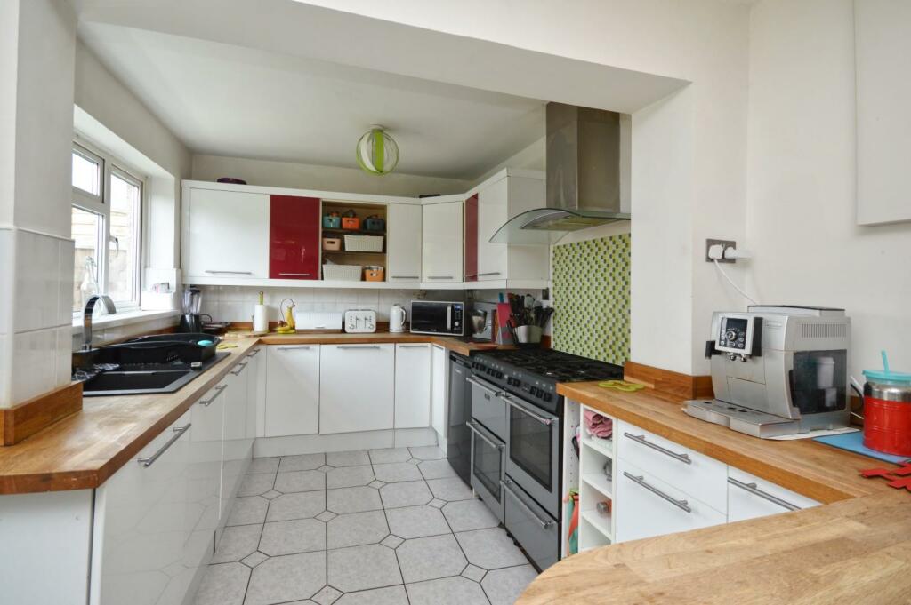 Additional image 23 of Vandyck Avenue, Keynsham, Bristol