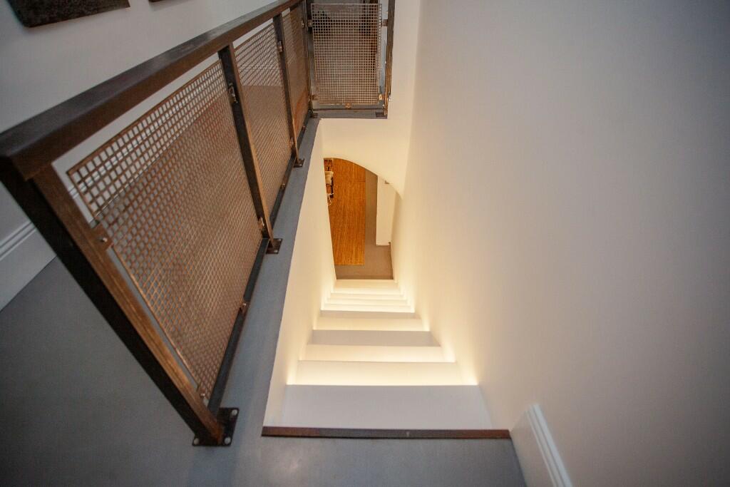 Additional image 24 of Royal York Crescent, Bristol, BS8