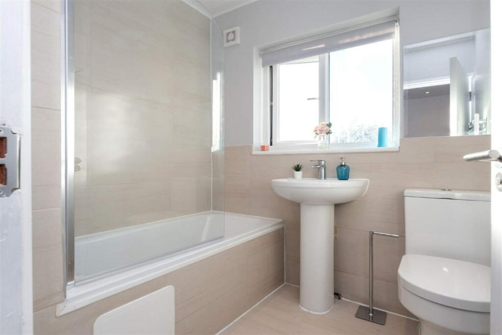 Additional image 7 of 4 bedroom Terraced House in Ambleside Avenue, Southmead