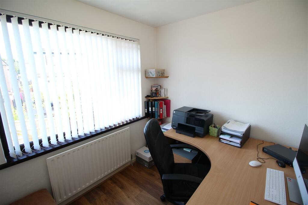 Additional image 18 of Park House Crescent, Low Moor, Bradford