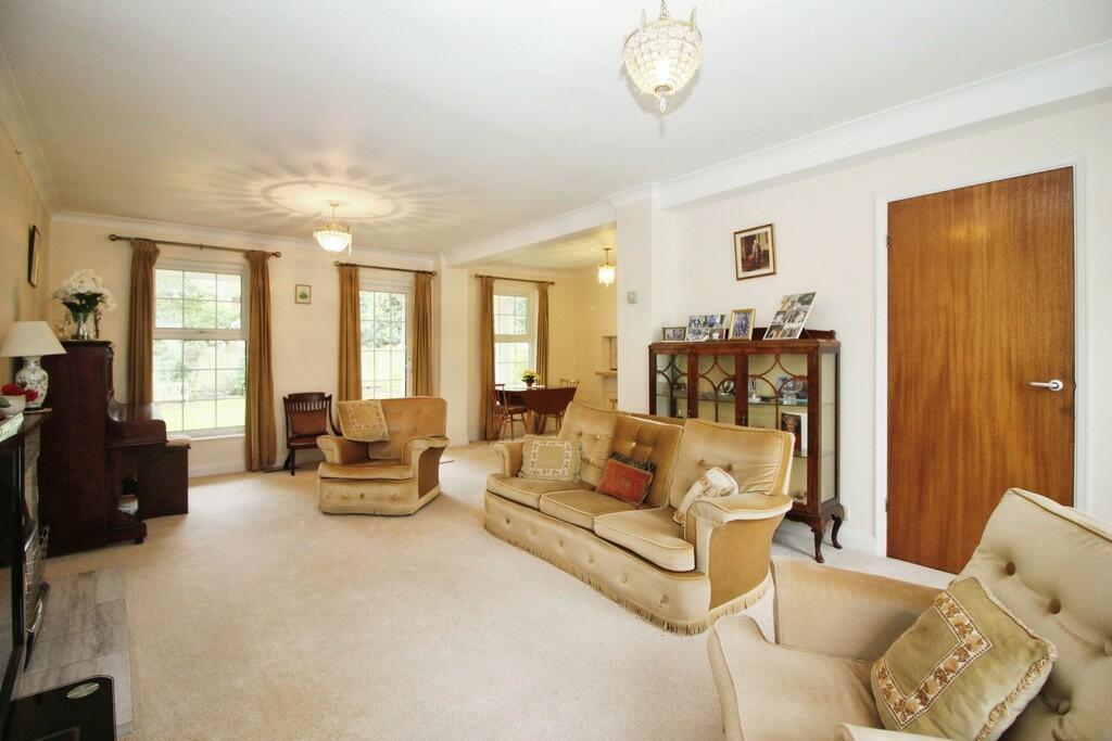 Additional image 16 of Liskeard Close, Chislehurst