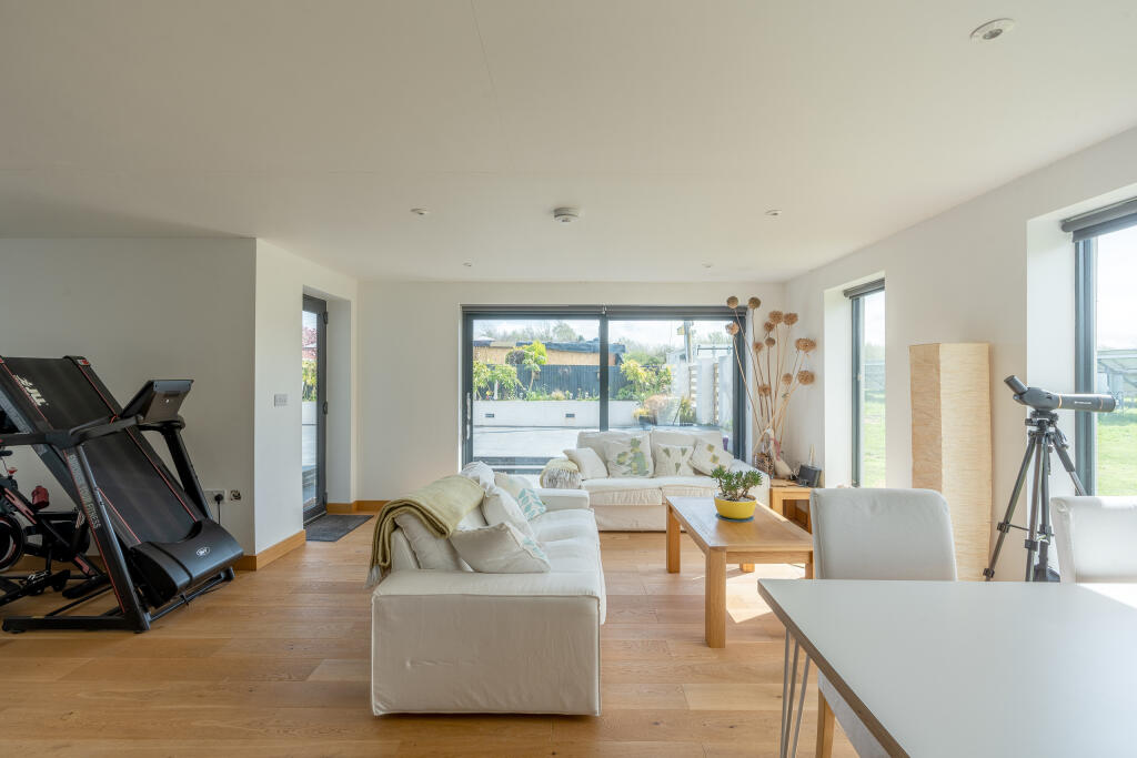 Additional image 40 of Cloud Nine, Church Road