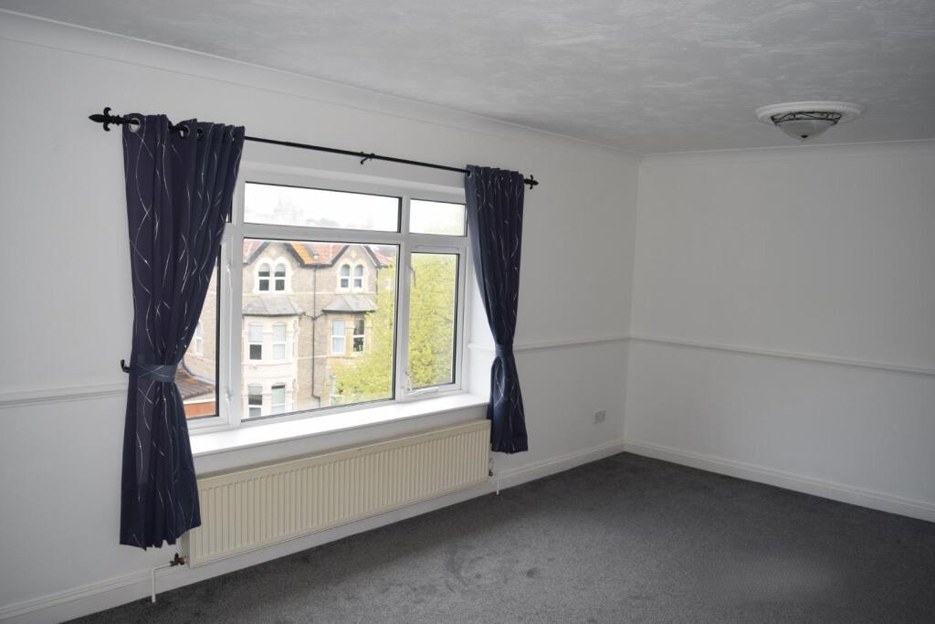 Additional image 3 of Flat 7 Elizabeth House, 5 Victoria Quadrant, Weston-Super-Mare