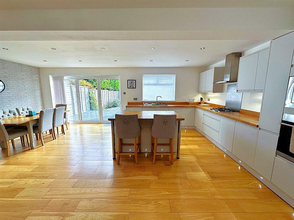 Additional image 11 of Chesham Avenue, Petts Wood, Kent