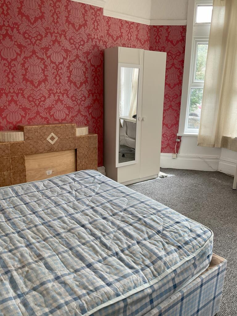 Additional image 10 of Downend Road, Bristol