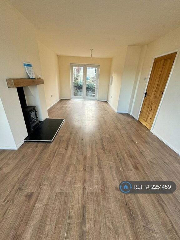 Additional image 6 of Roundhill Mount, Bingley, BD16