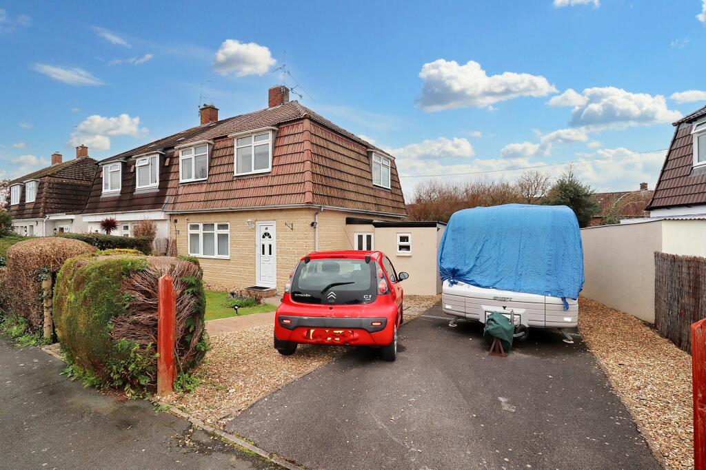 North Road, Thornbury, BS35