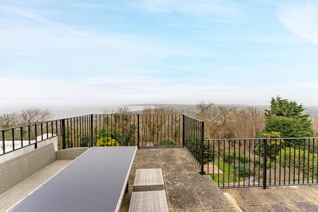 Additional image 12 of Woodspring Crescent, Worlebury - DECEPTIVE