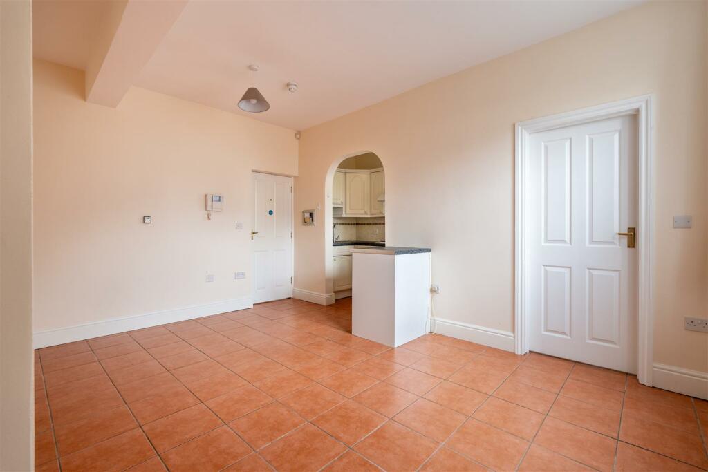 Primary image of Ellis Avenue, Bristol, BS13