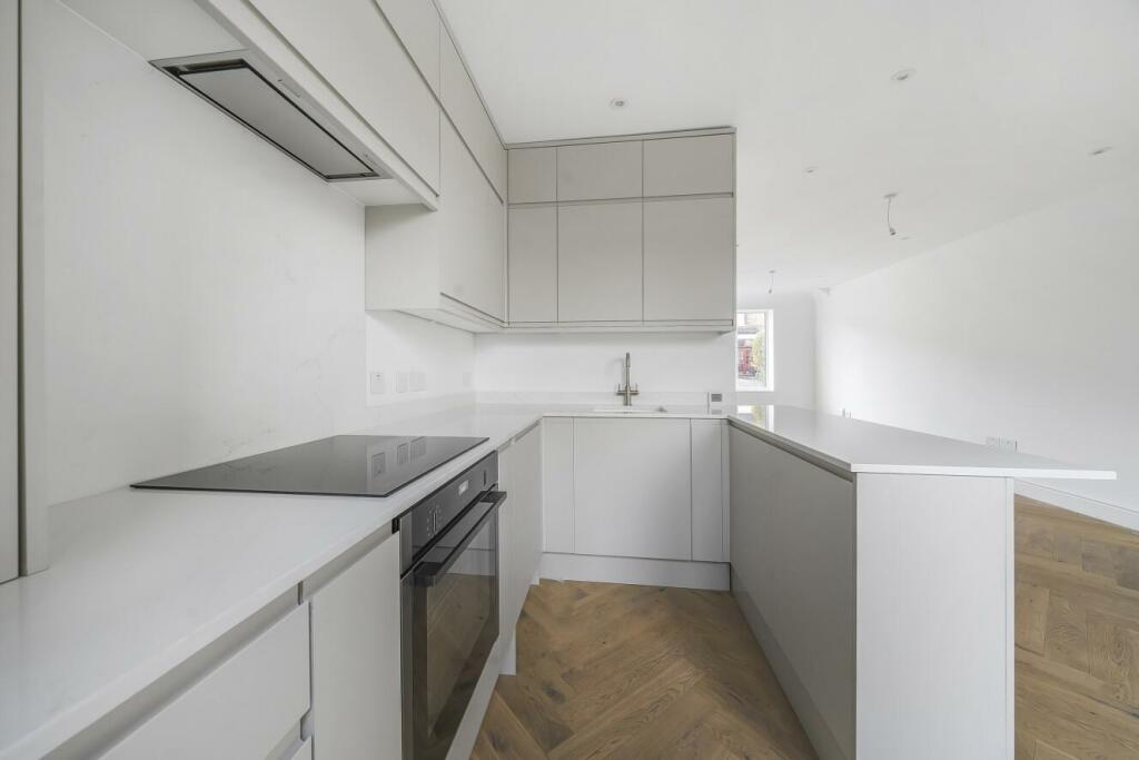 Additional image 10 of Birkbeck Road, Beckenham