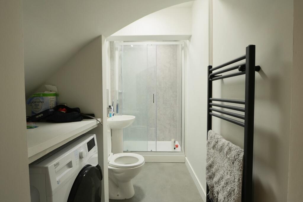 Additional image 11 of Queens Square