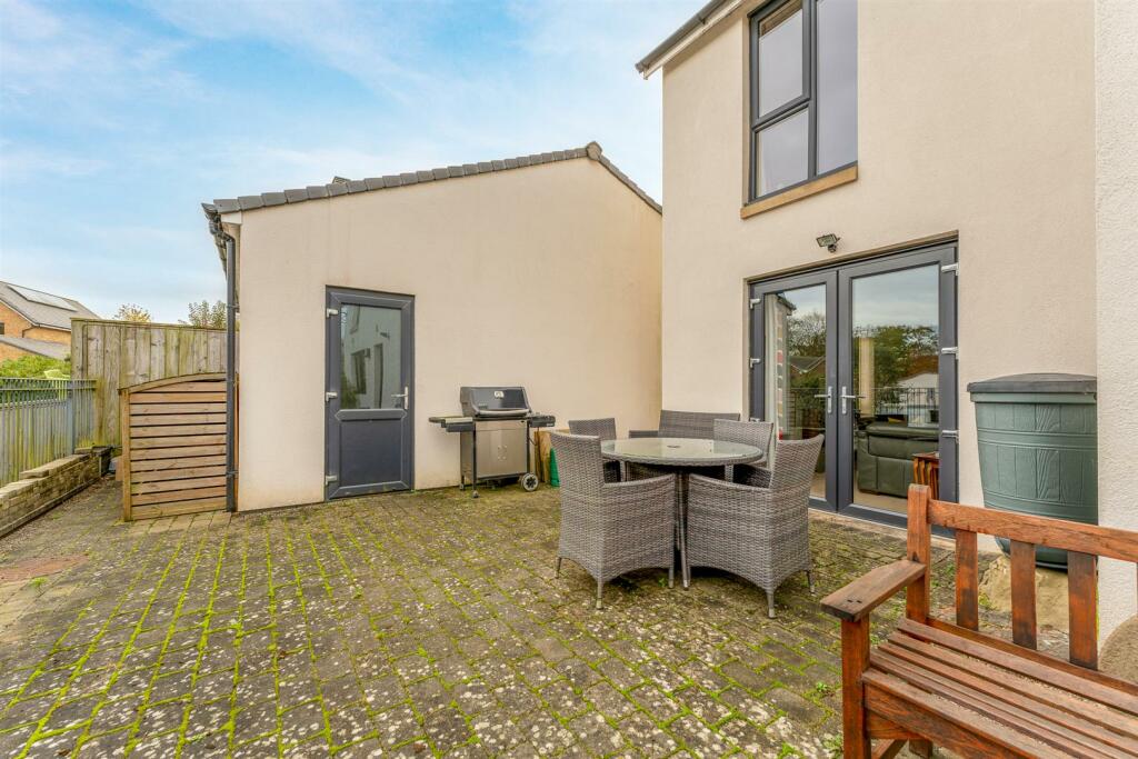 Additional image 25 of Farnborough Road, Locking Parklands - A MUST VIEW