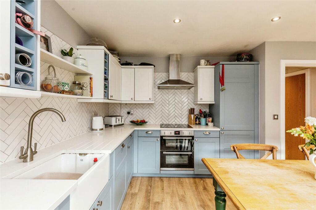 Additional image 18 of Pier Close, Portishead, Bristol, Somerset, BS20