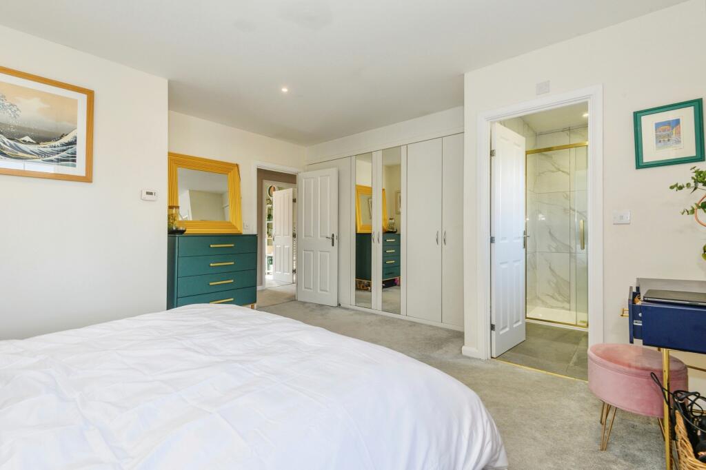 Additional image 7 of Pavillion View, Cleckheaton, BD19