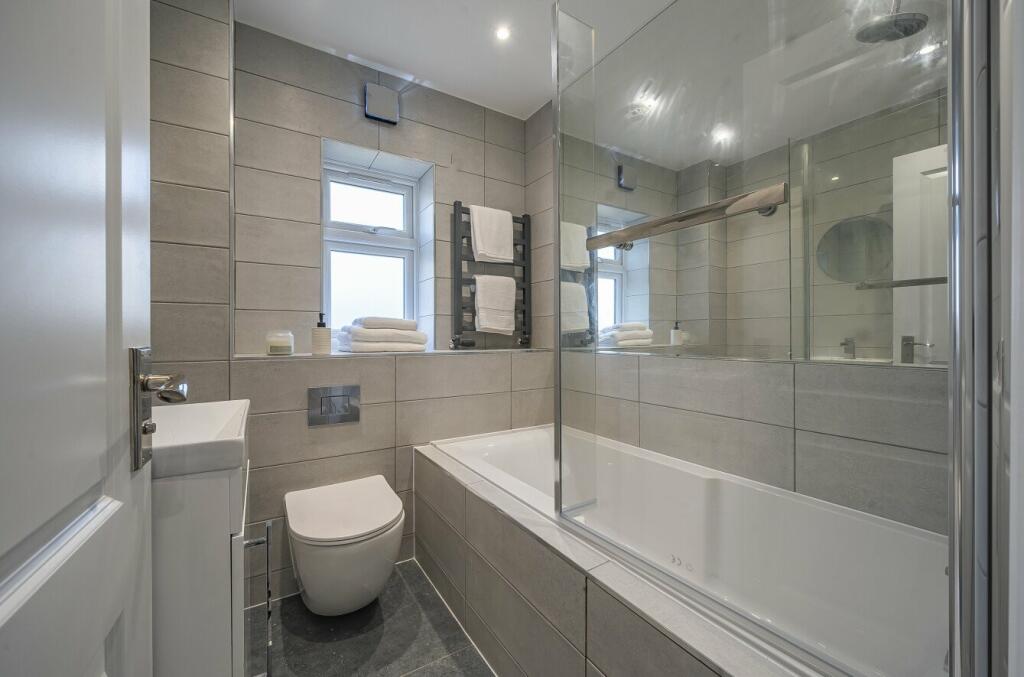 Additional image 21 of Woodland Way, Petts Wood, BR5