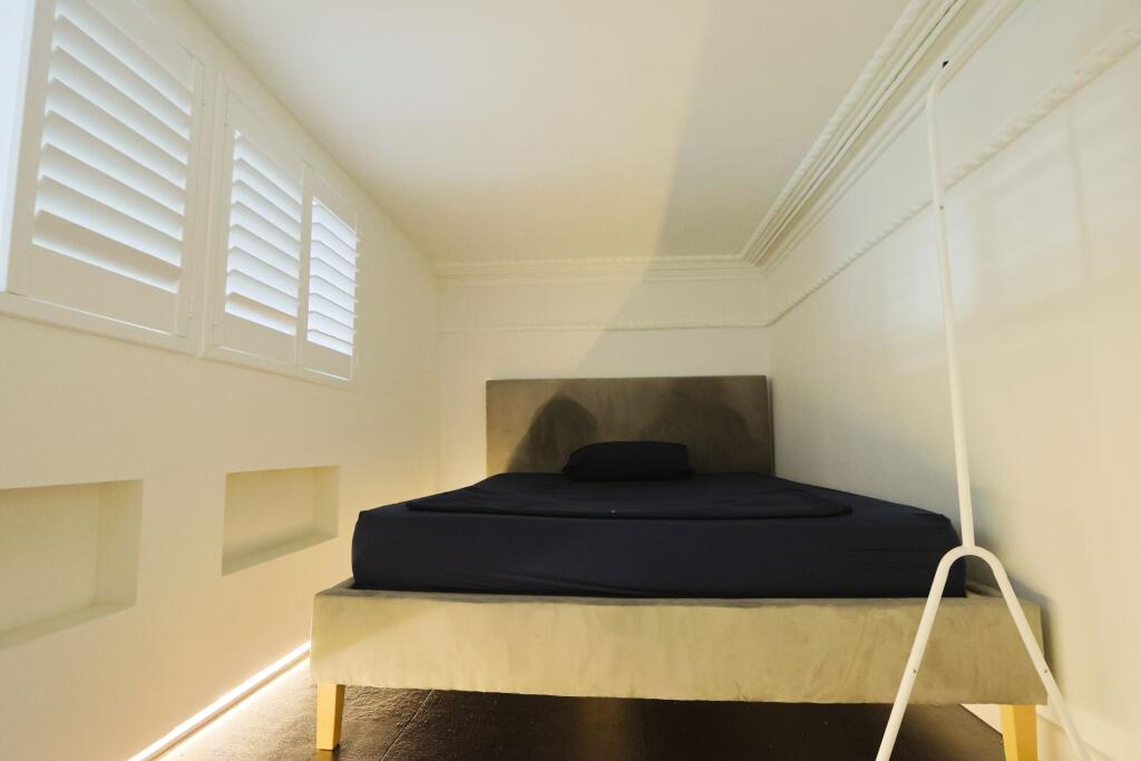 Additional image 8 of Royal York Crescent, Bristol