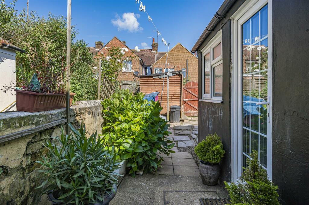 Additional image 12 of Lawes Avenue, Newhaven