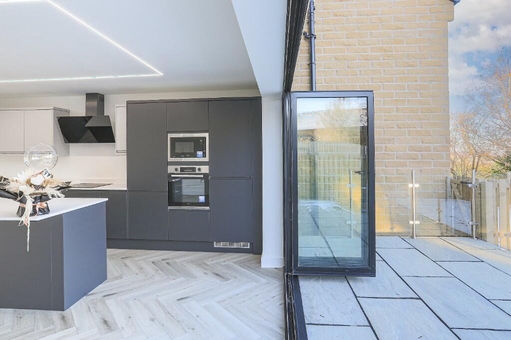 Additional image 40 of Hillside View, Drighlington