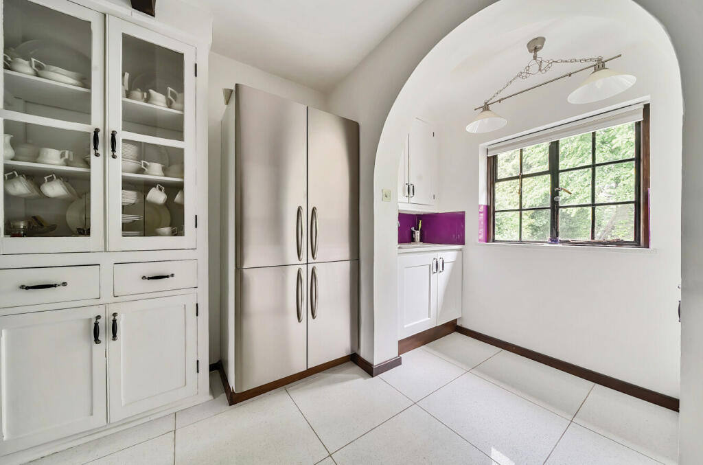 Additional image 6 of Willett Way, Petts Wood, BR5
