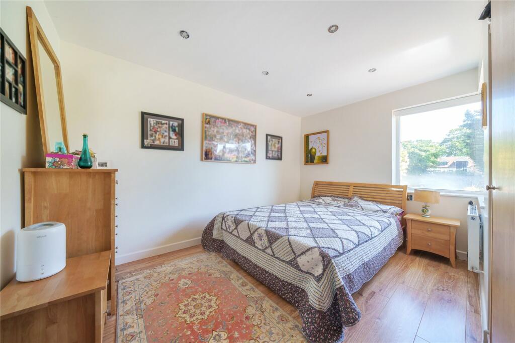Additional image 30 of Westleigh Drive, Bromley