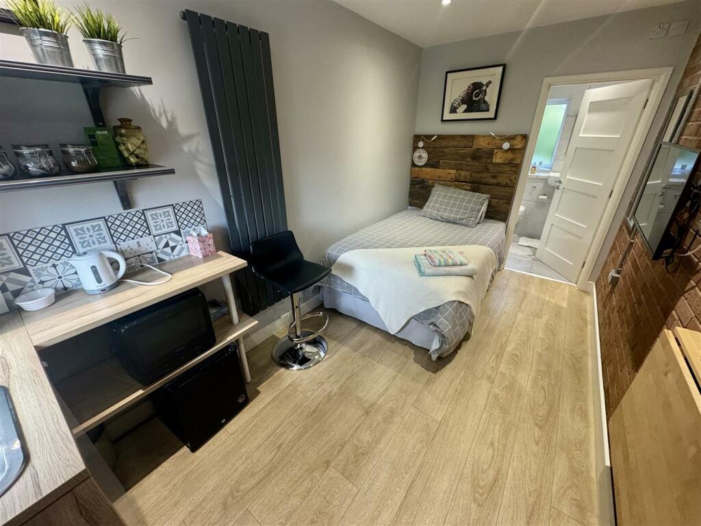 Additional image 36 of Debeccas Lane, Easton-In-Gordano