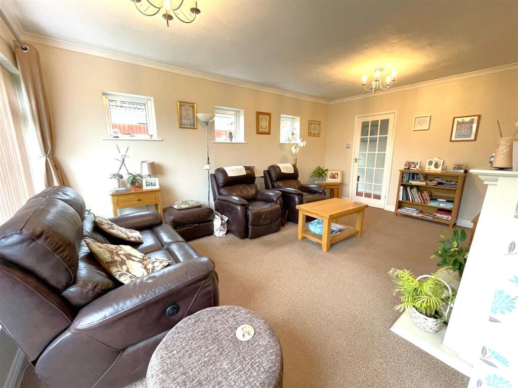 Additional image 8 of Totterdown Lane, Bleadon Hill - Superb Bungalow!