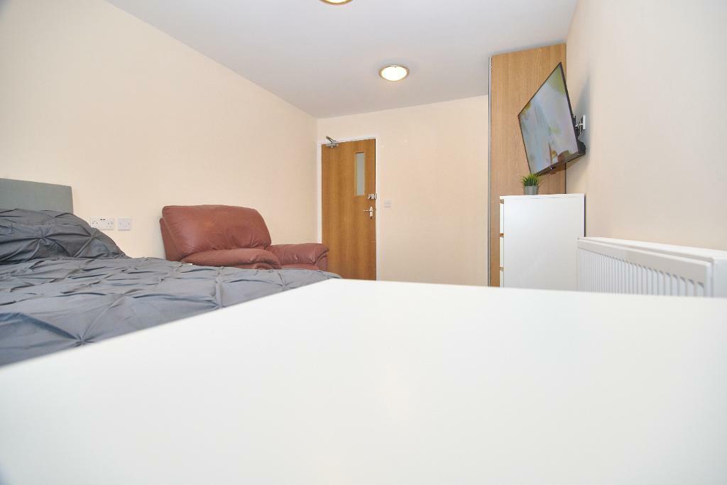 Additional image 4 of High Street, Staple Hill, Bristol, BS16 5HH