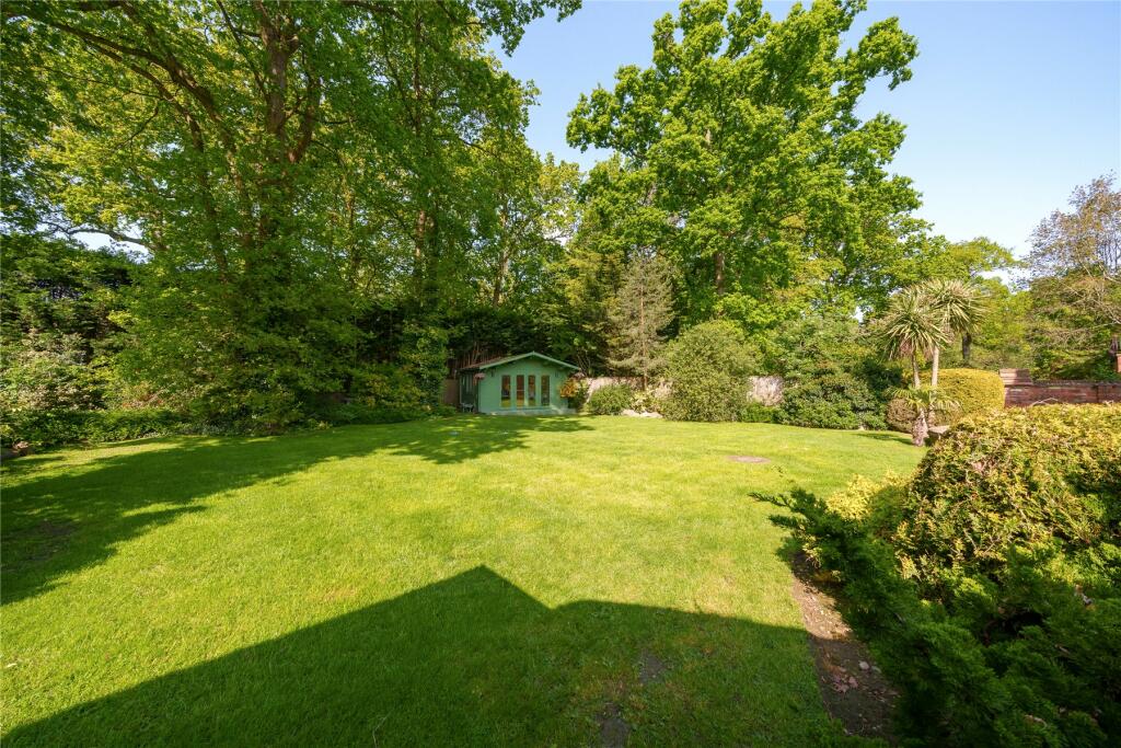 Additional image 42 of Birch Mead, Farnborough Park