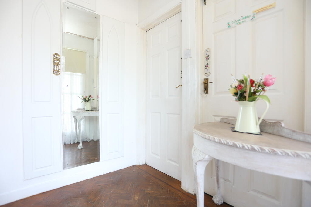 Additional image 20 of Ridgeway Drive, Bromley, BR1