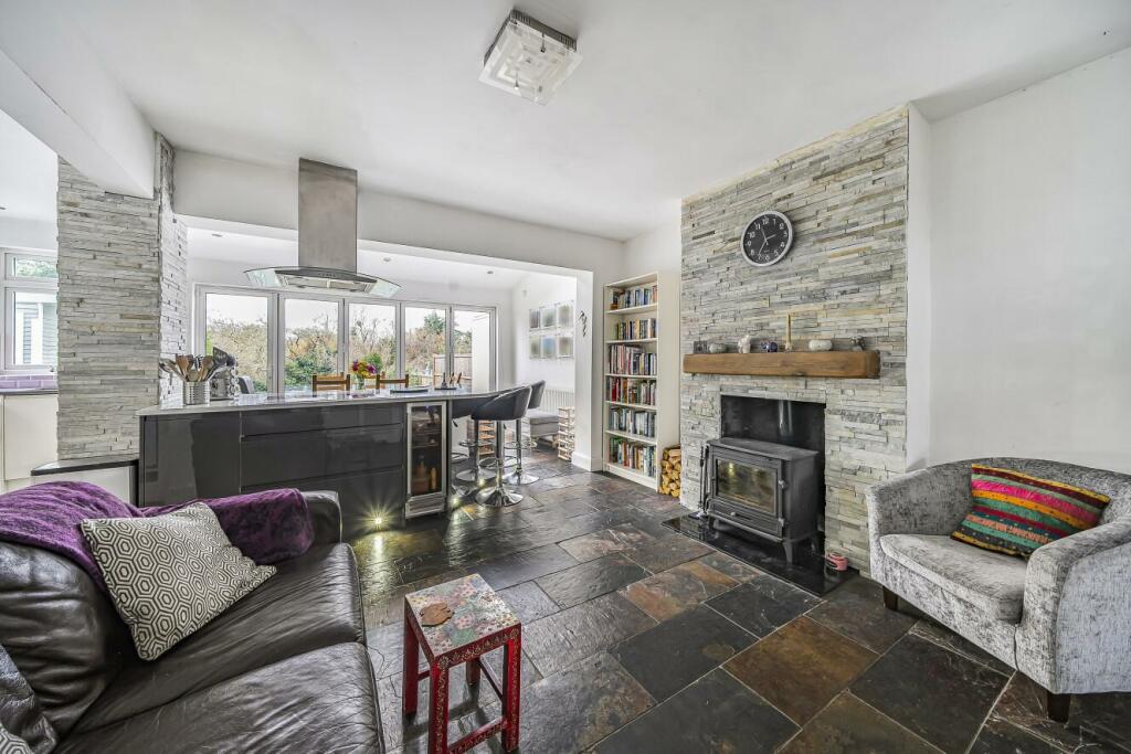 Additional image 12 of Courtfield Rise, West Wickham