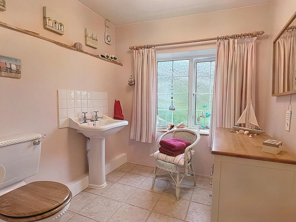 Additional image 14 of Canada Coombe, Hutton, Weston-super-mare, North Somerset. BS24 9UU