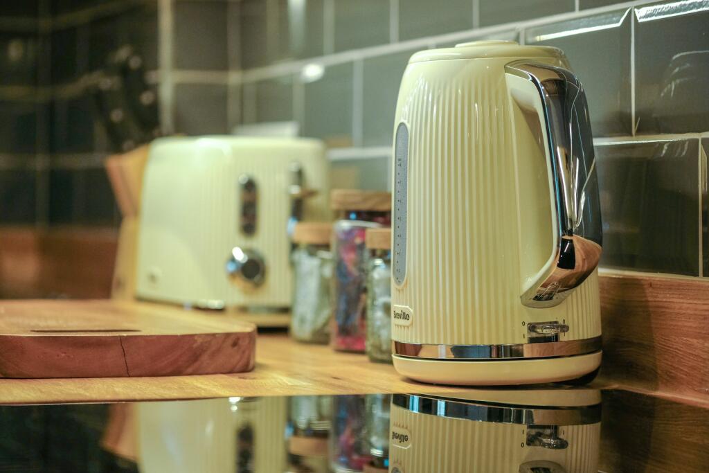 Additional image 13 of Flat ,  Raleigh Road, Bristol