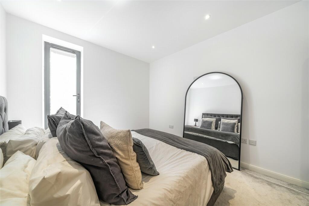 Additional image 8 of Southill Road, Chislehurst