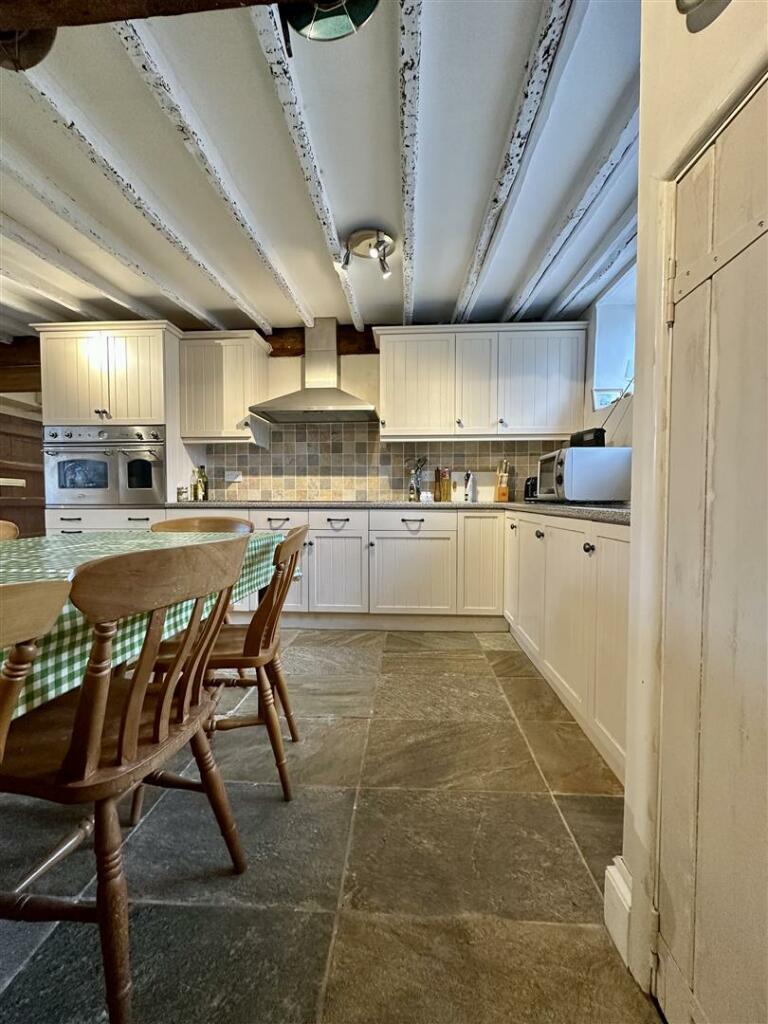 Additional image 19 of Townsend