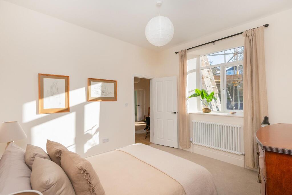 Additional image 16 of Knowle Road, Totterdown