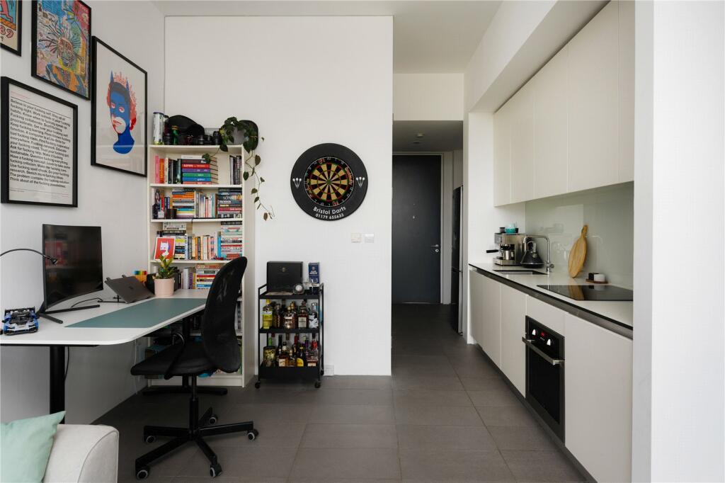 Additional image 29 of Lake Shore Drive, BRISTOL, BS13