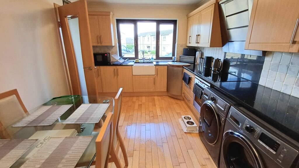 Additional image 18 of Emmeline Close, Bradford, BD10