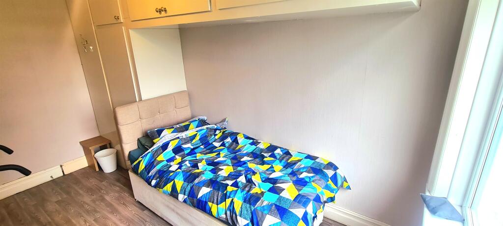 Additional image 15 of Wagon Lane, Bingley