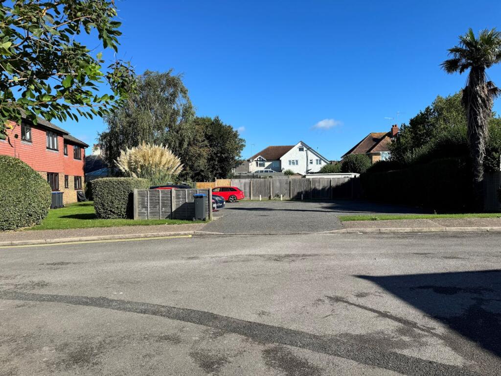 Additional image 15 of 68 High Street, Steyning, BN44 3RD