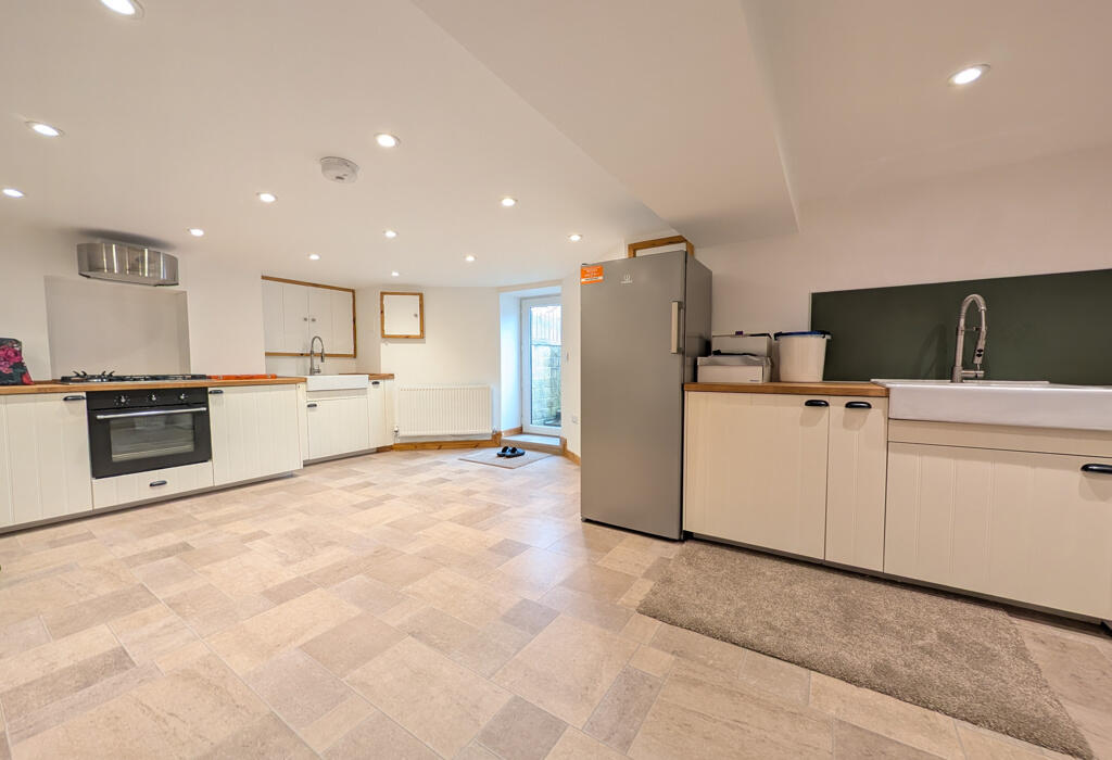 Additional image 6 of Redburn Avenue, Shipley, West Yorkshire