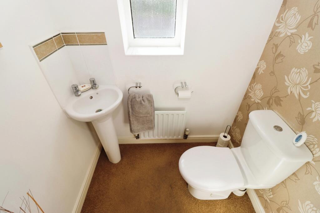 Additional image 4 of Dragonfly Close, Kingswood, Bristol, Gloucestershire, BS15