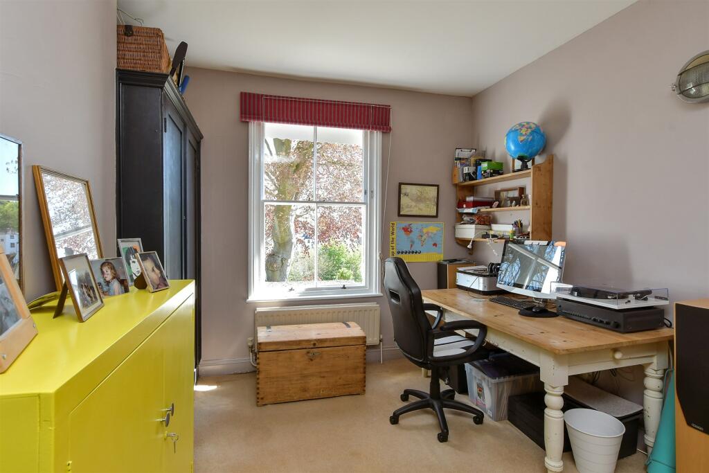 Additional image 7 of Wallands Crescent, Lewes, East Sussex