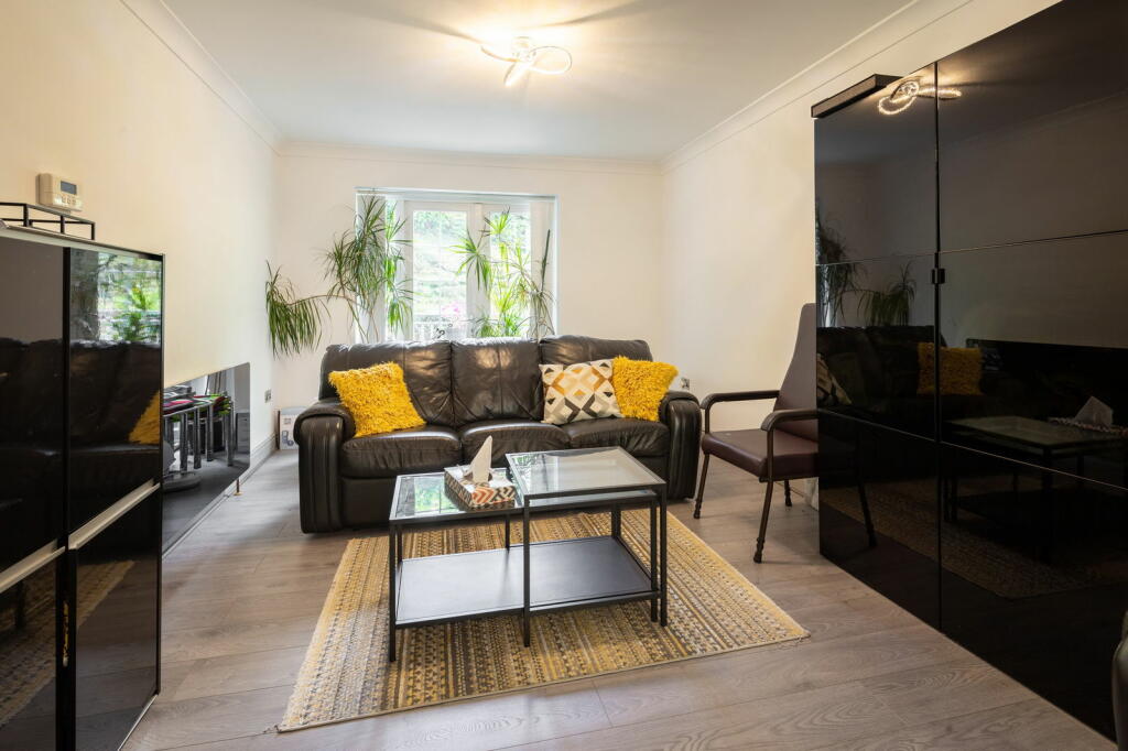 Additional image 15 of Grange Park Drive, Bingley, BD16 1NJ