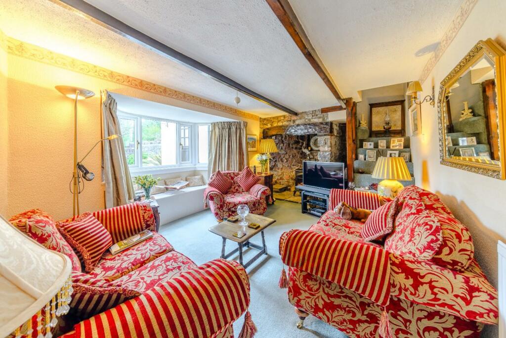 Additional image 4 of Beautiful detached cottage in the heart of Yatton