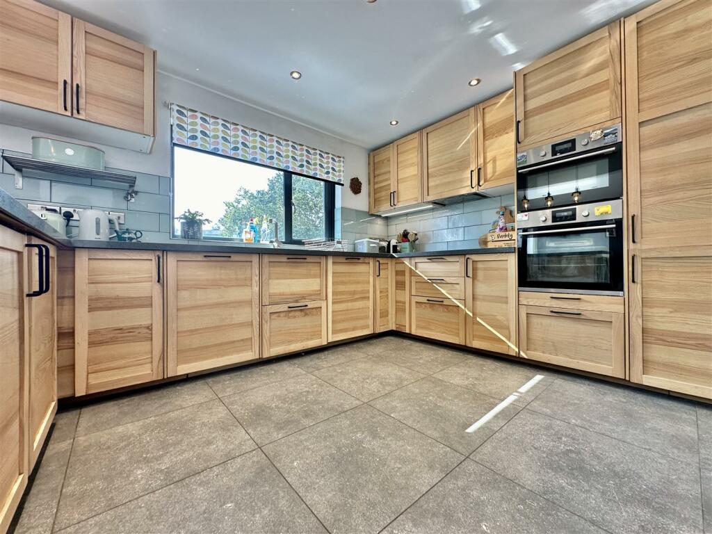 Additional image 3 of Station Road, Cheddar