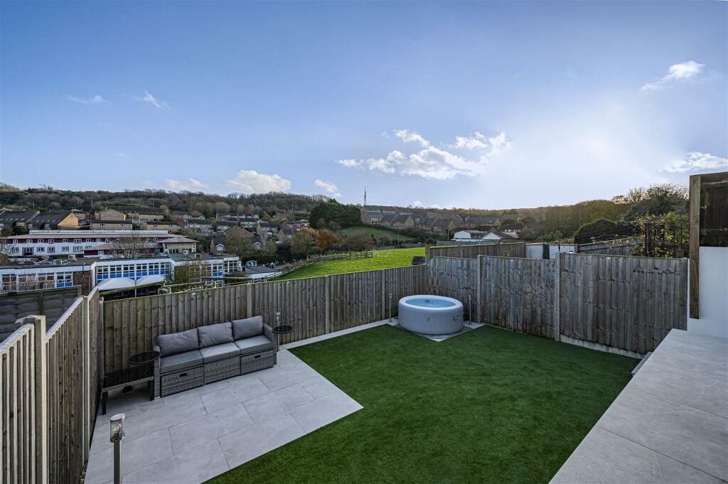 Additional image 23 of The Fairway, Newhaven