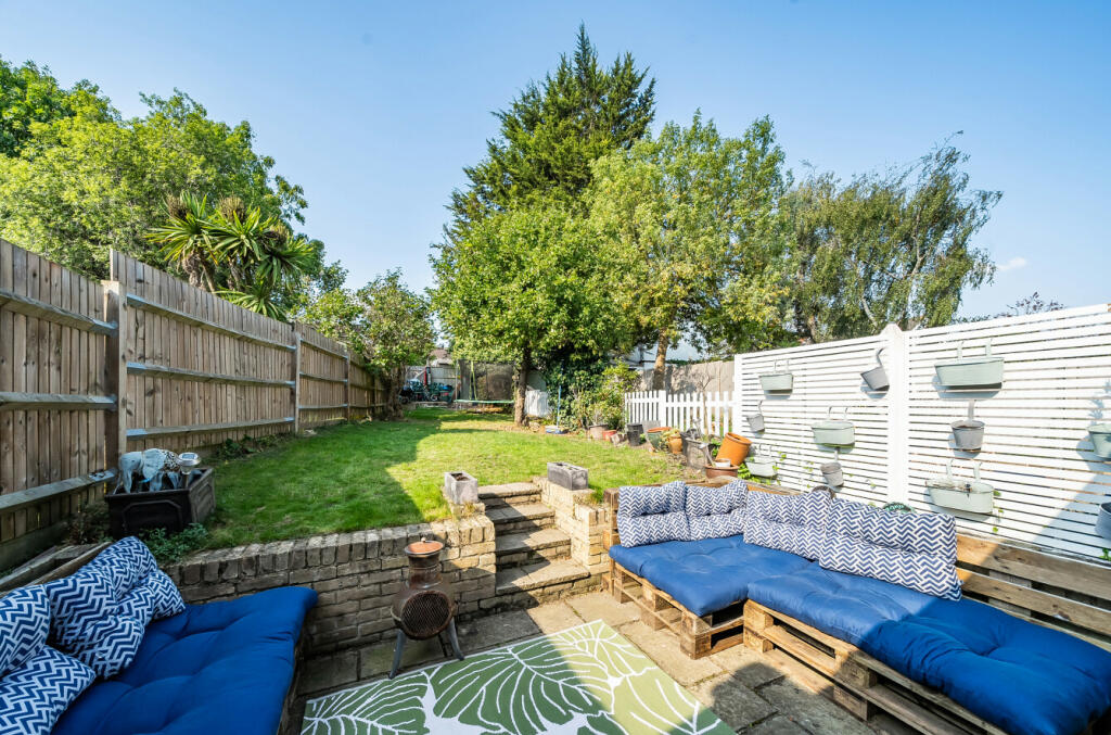 Additional image 17 of Albany Road, Chislehurst, Kent, BR7