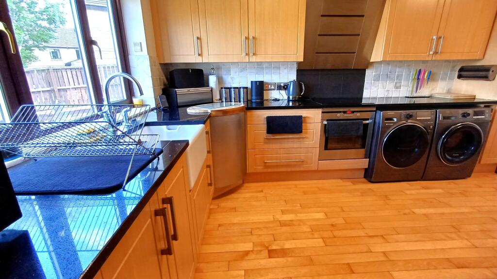 Additional image 4 of Emmeline Close, Bradford, BD10